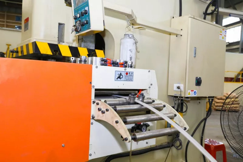 Top 10 China Solar Panel Water Drainage Clips Factories: Reviews for SEO Optimization