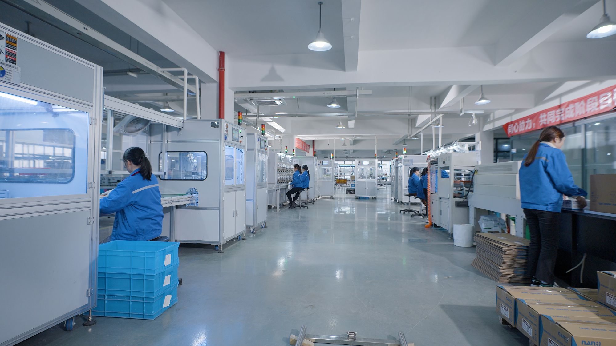 Top Rapid Shutdown Device Manufacturers: Essential Guide for Solar Safety Compliance